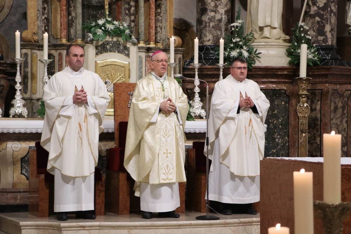 Euharistijsko slavlje za članove Saveza lovačkih društava PSŽ u požeškoj Katedrali 