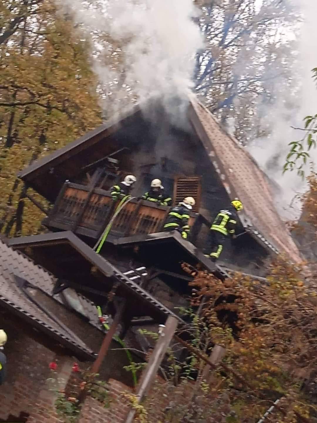 SUMNJIV UZROK POŽARA U BUKU: Kuća izgorjela, vlasnici šute, ali zato susjedi tvrde da sve znaju...