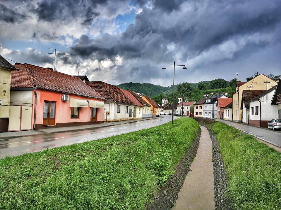 PRIPREMITE SE NA HLADNOCĆU: Stiže nam obilna kiša, a moguć je i snijeg