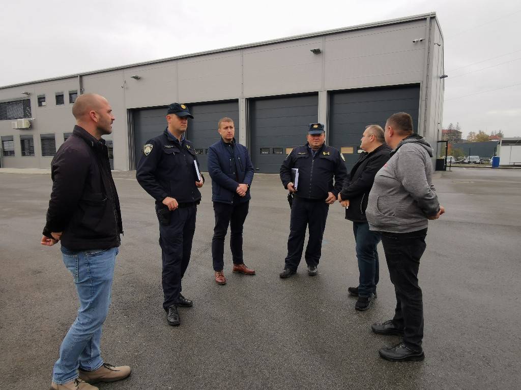 Požeški Komunalac spreman za zimske uvjete na cesti