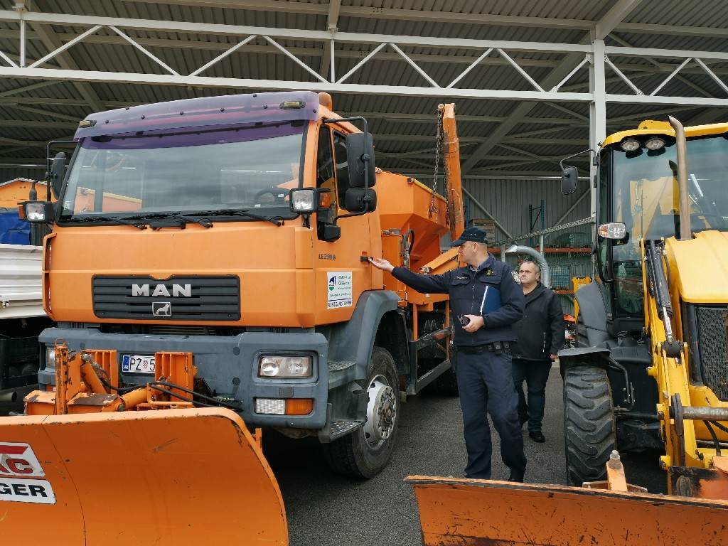 Požeški Komunalac spreman za zimske uvjete na cesti