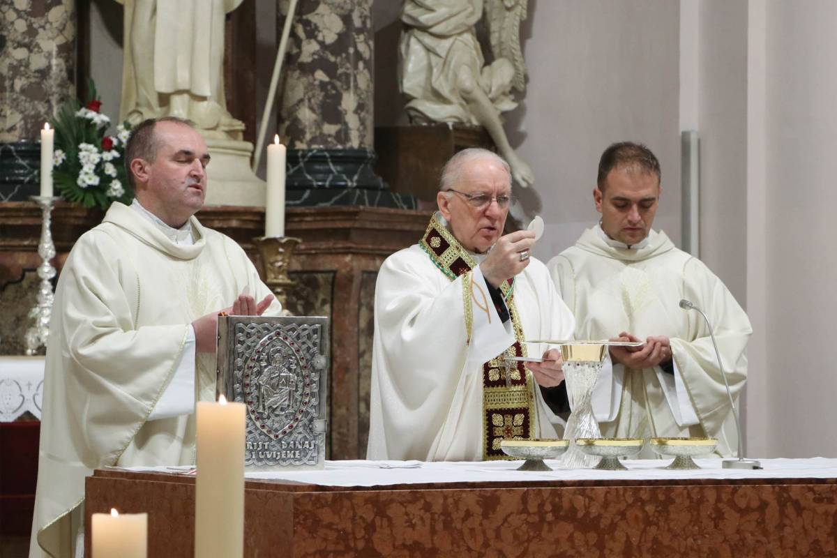 Svetkovina Krista Kralja svega stvorenoga u Požeškoj katedrali