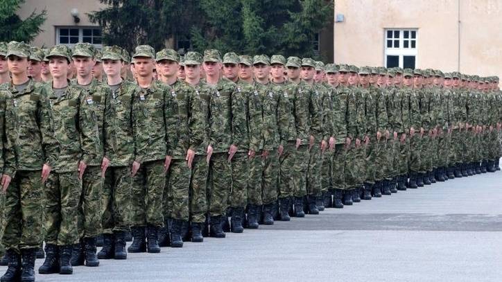 VJEŽBE ROČNIKA:  Vojnici vježbaju gađanje u Novom Selu i na poligonu Glavica