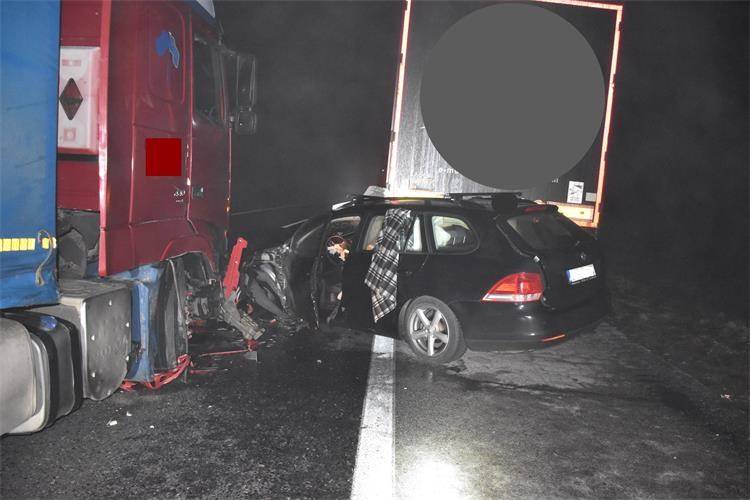 SLAVONIJA: U dvije prometne nesreće teško ozlijeđena djevojčica(11) i dva muškarca (47 i 48)