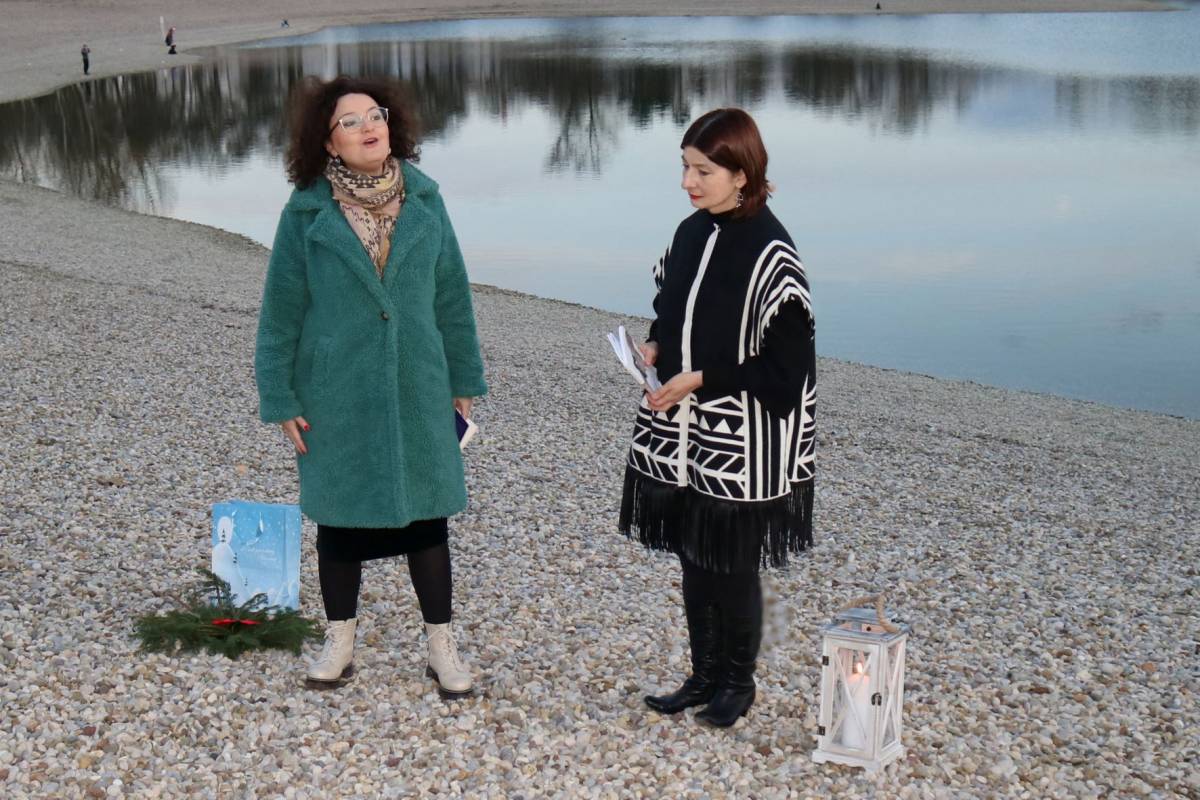Požežanka Lana Derkač organizirala novogodišnje pjesničko čitanje na zagrebačkom Bundeku