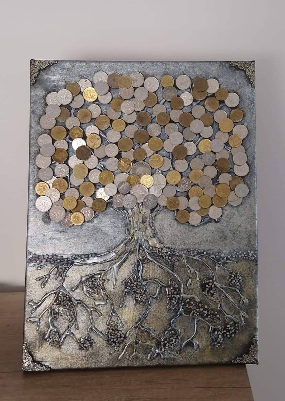 HRVATI SE OPRAŠTAJU OD KUNE: Pogledajte kreativne slike napravljene od kuna i lipa