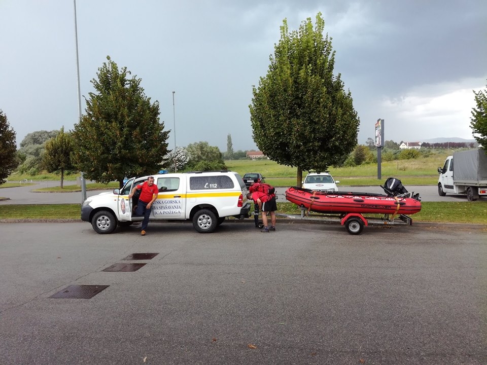 Obustavljena potraga za muškarcem koji je upao u Savu 