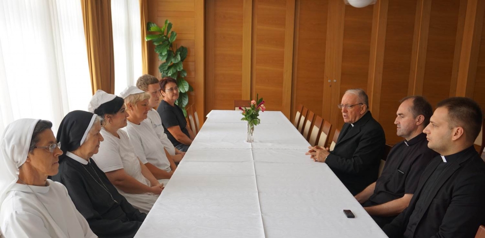 Biskup predstavio novog ravnatelja Svećeničkog doma