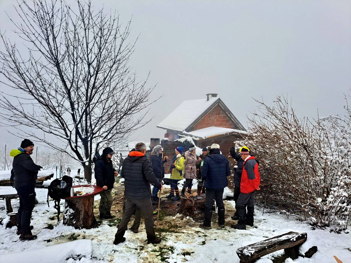 HPD Gojzerica Podružnica Oriovac: Tradicionalni uspon na Viljevo na Dilj gori