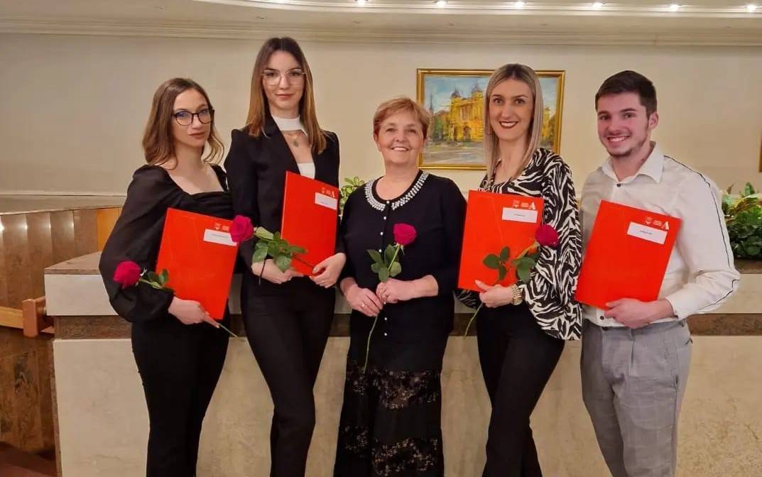 Hrvatski olimpijski odbor uručio diplome trenerima i instruktorima Twirling kluba Požega
