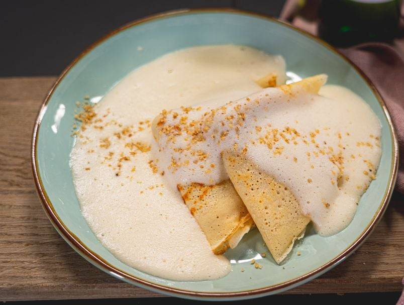 Francuske palačinke u vinskoj pjenici koje će svima uspjeti