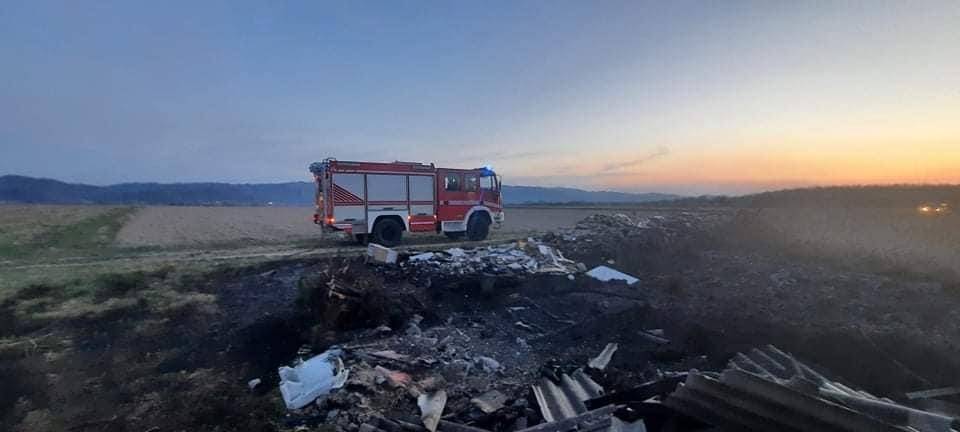 Kraj Gradskih Vrhovaca požar na otvorenom prostoru- upozorenje građanima