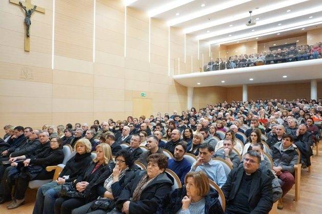 Korizmena tribina u Požegi