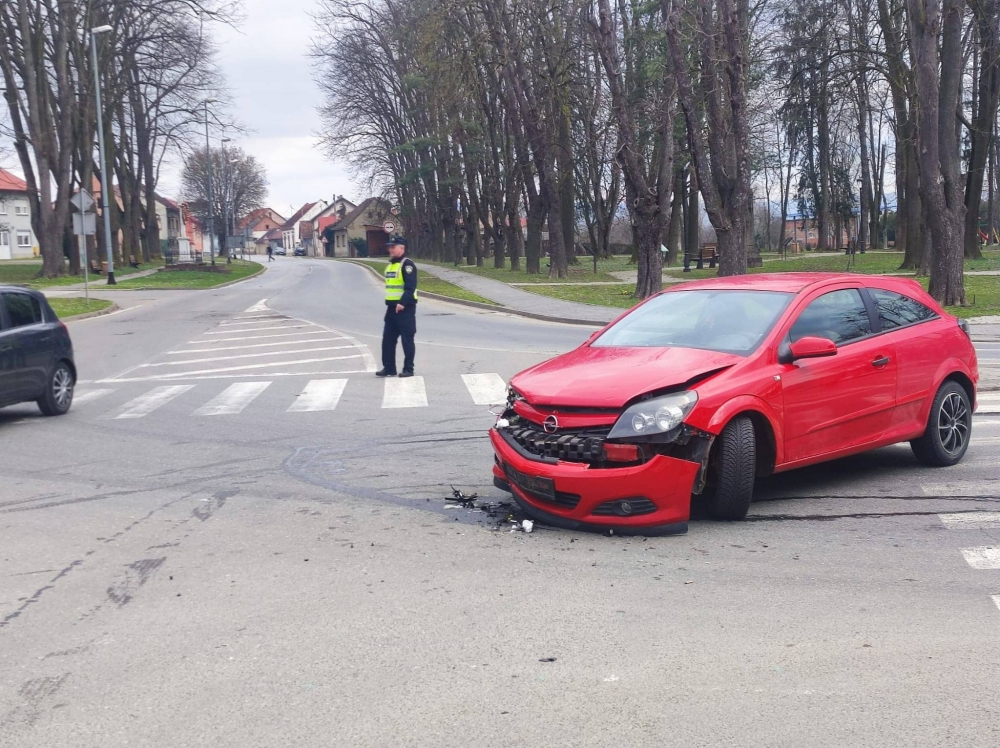 UPRAVO: Prometna nesreća u Pleternici