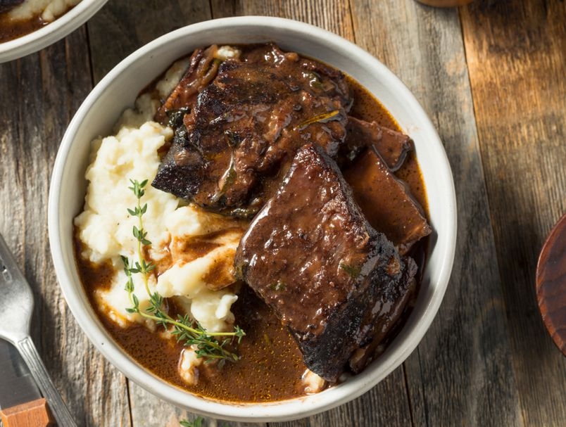 Fantazija! Recept za pečena rebra s kojim će meso biti tako mekano da nećete trebati nož