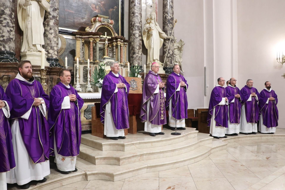 Obilježena 21. obljetnica smrti kardinala Franje Kuharića u Požegi