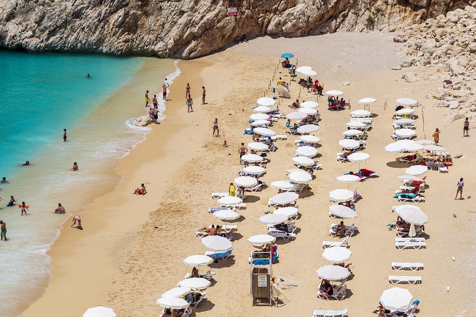 Slavonac razotkriva ’apartman mafiju’: Htio na kupanje na Jadran pa mu nudili prvi red do mora u Osijeku i Đakovu