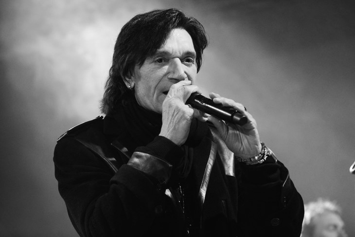 Preminuo pjevač Jasmin Stavros