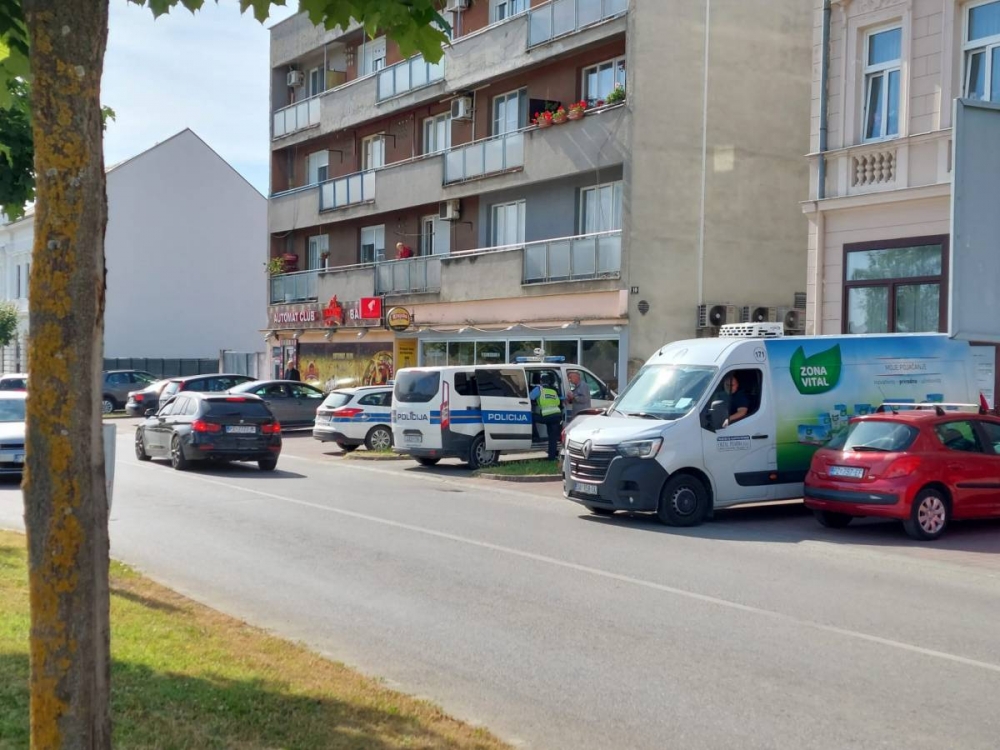 Muškarac (68) udario pješakinju na pješačkom prijelazu i otišao s mjesta nesreće pa se naknadno vratio