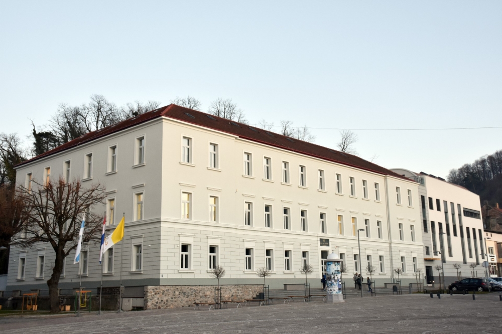 Proširenje obrazovne ponude Katoličke gimnazije – jezična gimnazija