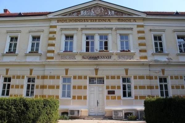 Poljoprivredni gospodarstvenik - novo zanimanje u RCK Panonika, Poljoprivredno-prehrambenoj školi