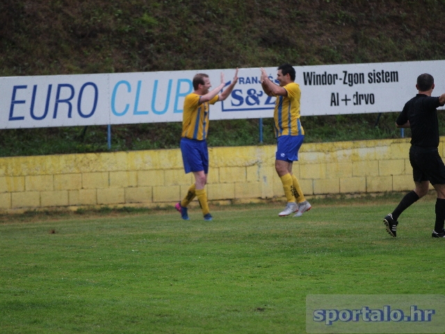 Požega potučena do nogu Buku