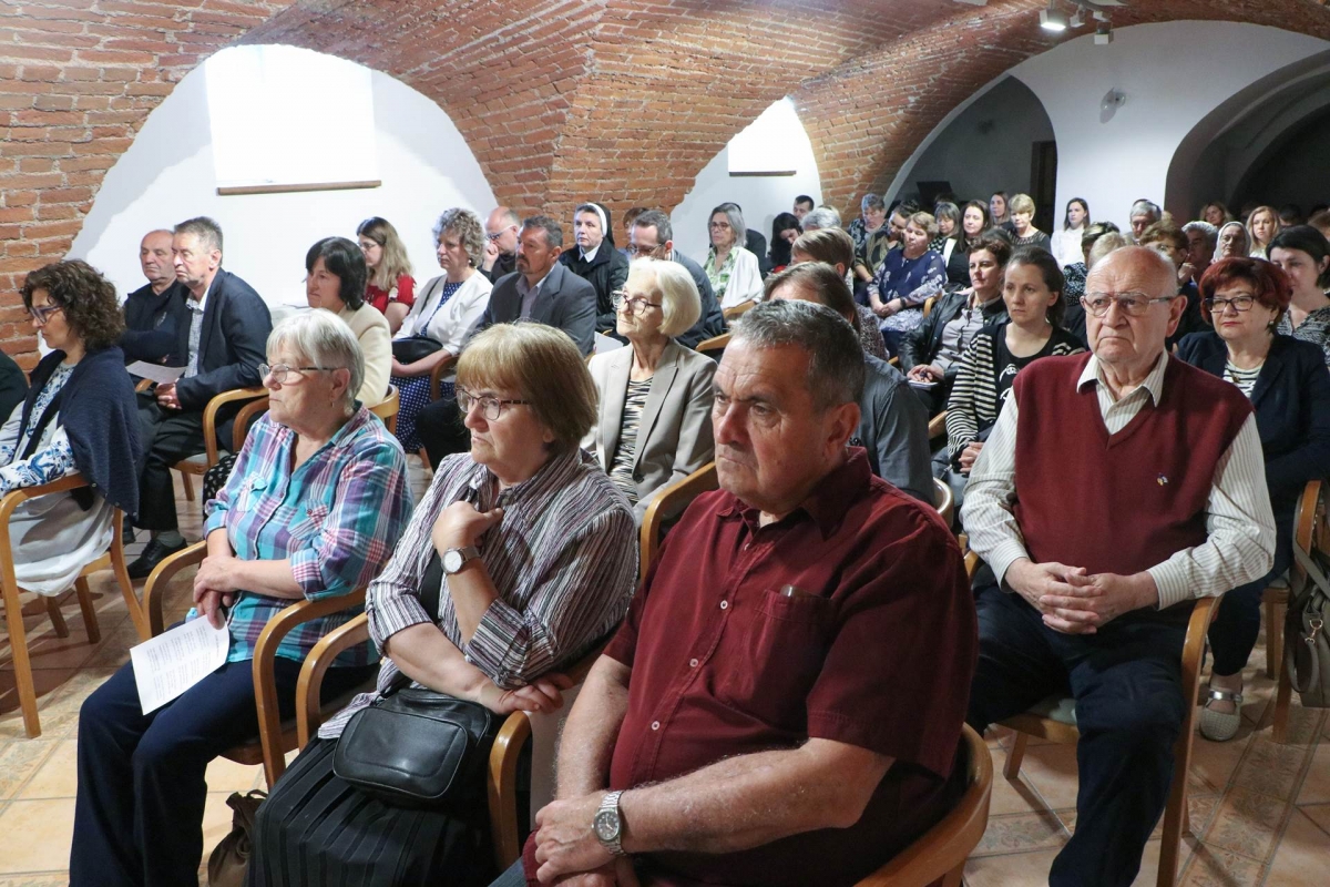 Održan duhovni susret pastoralnih povjerenstava, voditelja udruga i molitvenih zajednica u Požegi