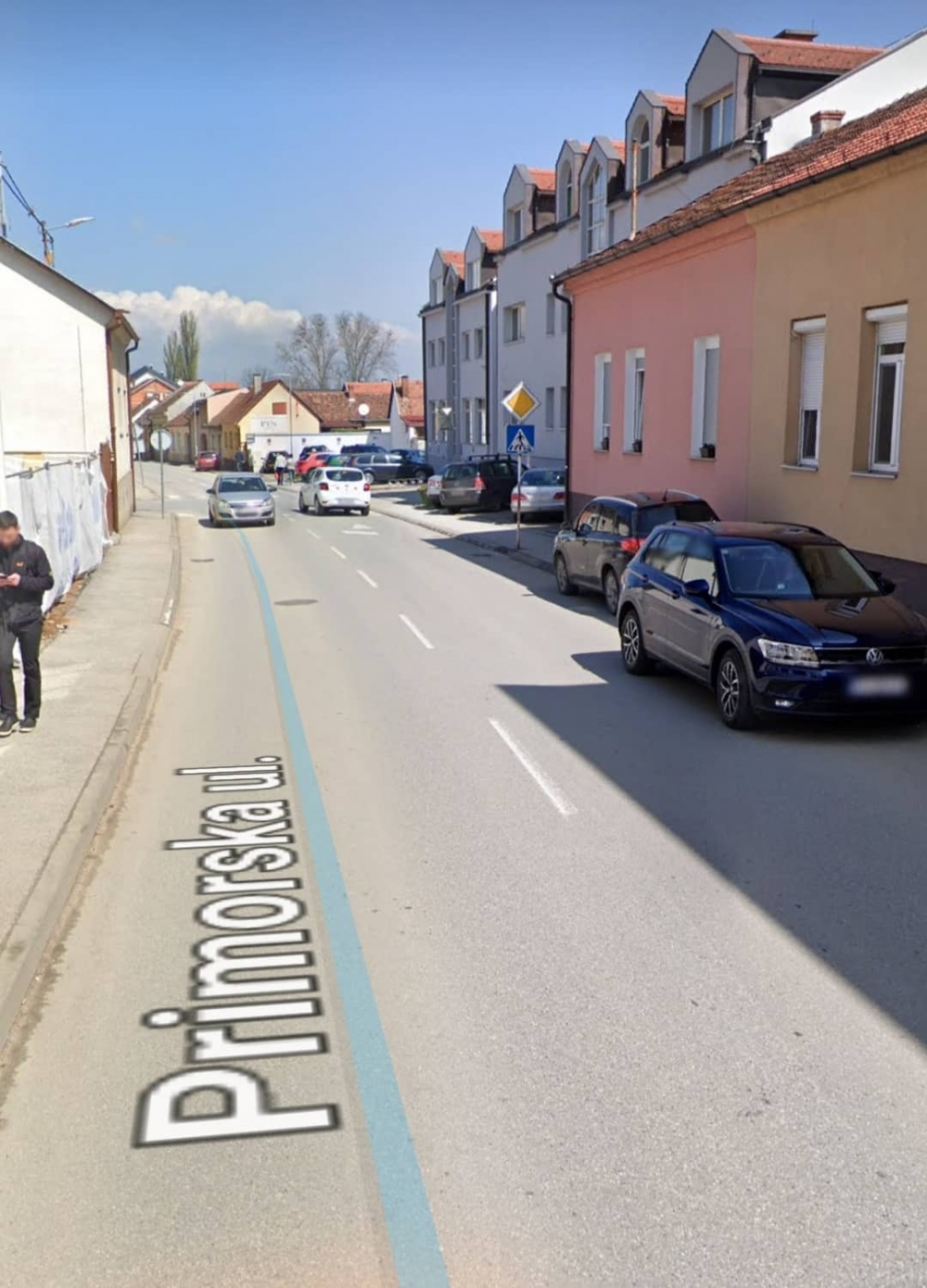 Muškarac (39) vozio pijan 1.69 promila kroz Primorsku, udario u prometni znak i pobjegao