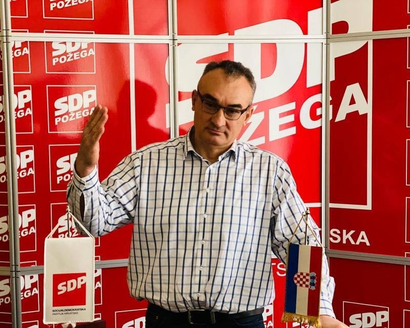 Mitar Obradović: Županica iz Kube „ne vidi „ asistente u nastavi te kako Požeška bolnica prikuplja donacije za liječenje djece ??