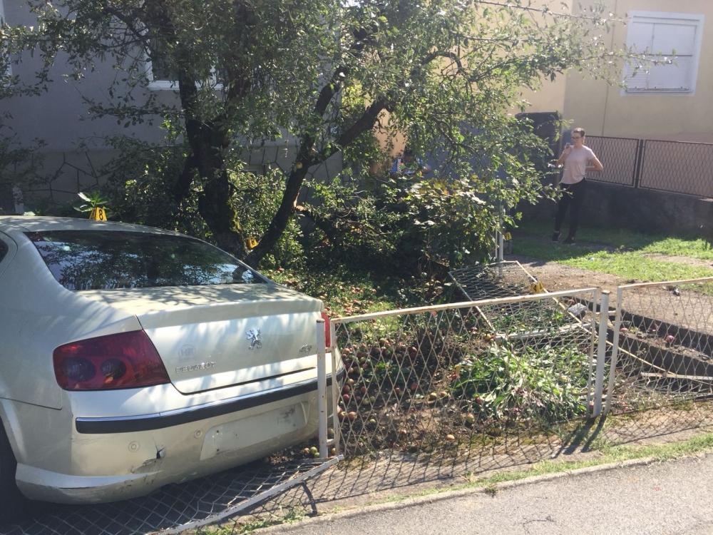 Prometna nesreća u Frankopanskoj, jedna osoba prevezena u bolnicu