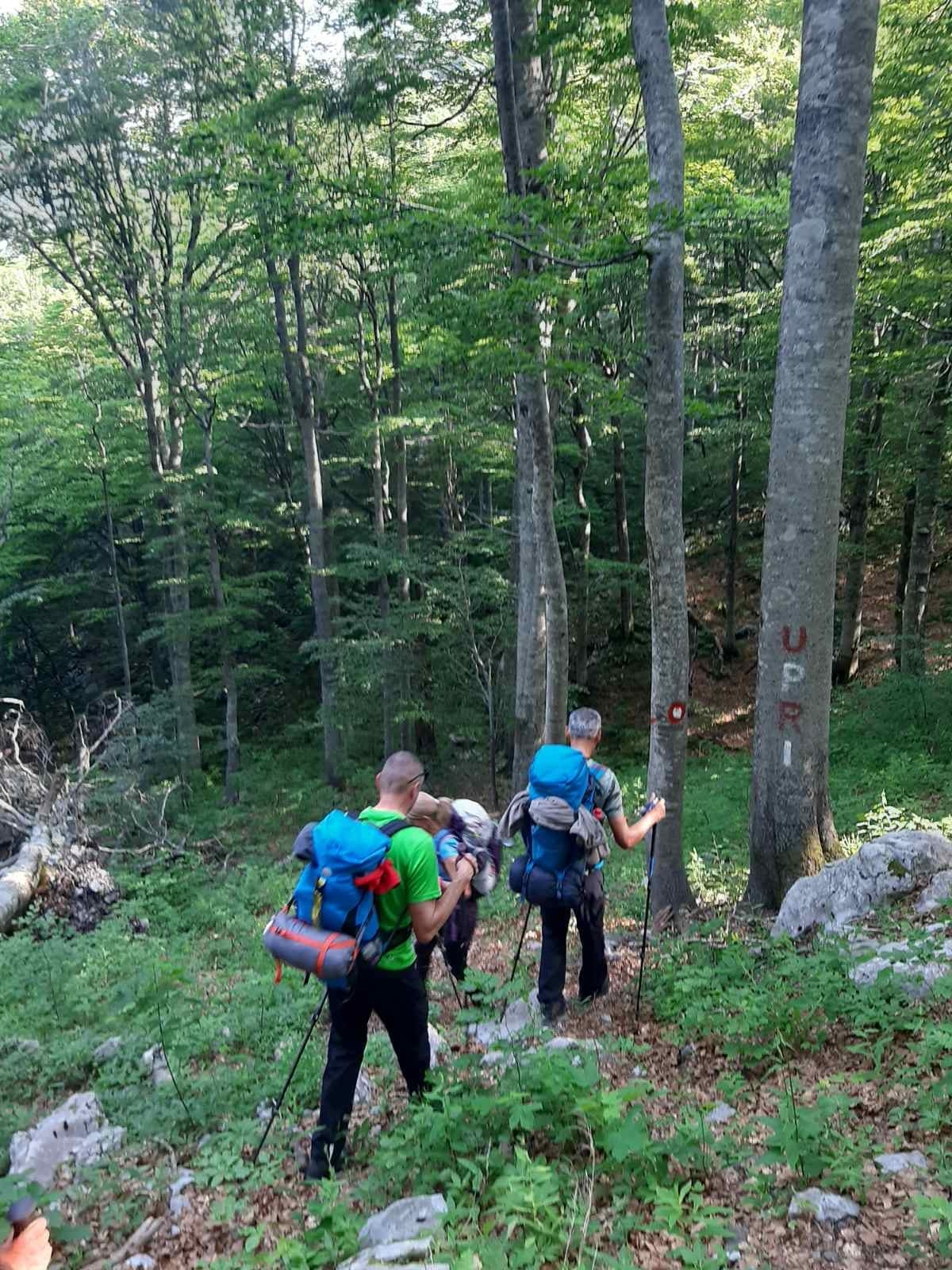 HPD ’Sokolovac’ Požega izlet na Velebit Šugarska duliba i Veliki stolac