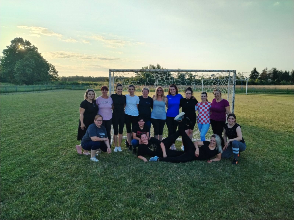 ŠKOLA NOGOMETA U GRADCU: U cilju da podrže rad novootvorene škole nogometa, roditelji organizirali zajedničko druženje 