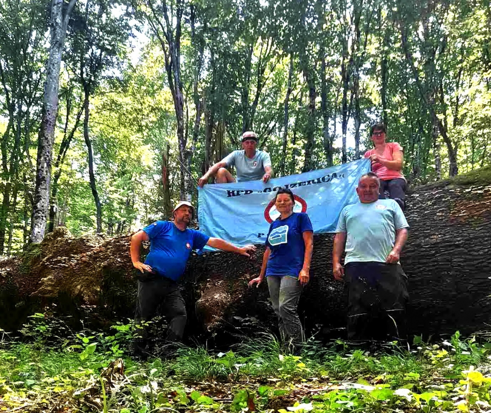 HPD Gojzerica Požega na planinarskom izletu dugom 22 km po Dilju