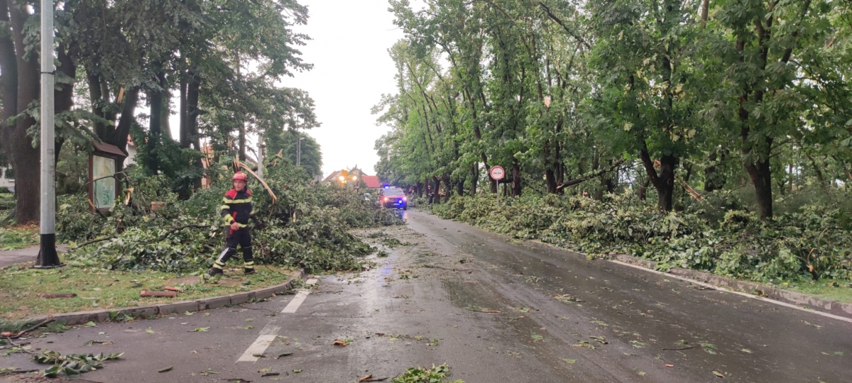 Pleternica i okolica teško stradali u nevremenu, prizori su apokaliptični