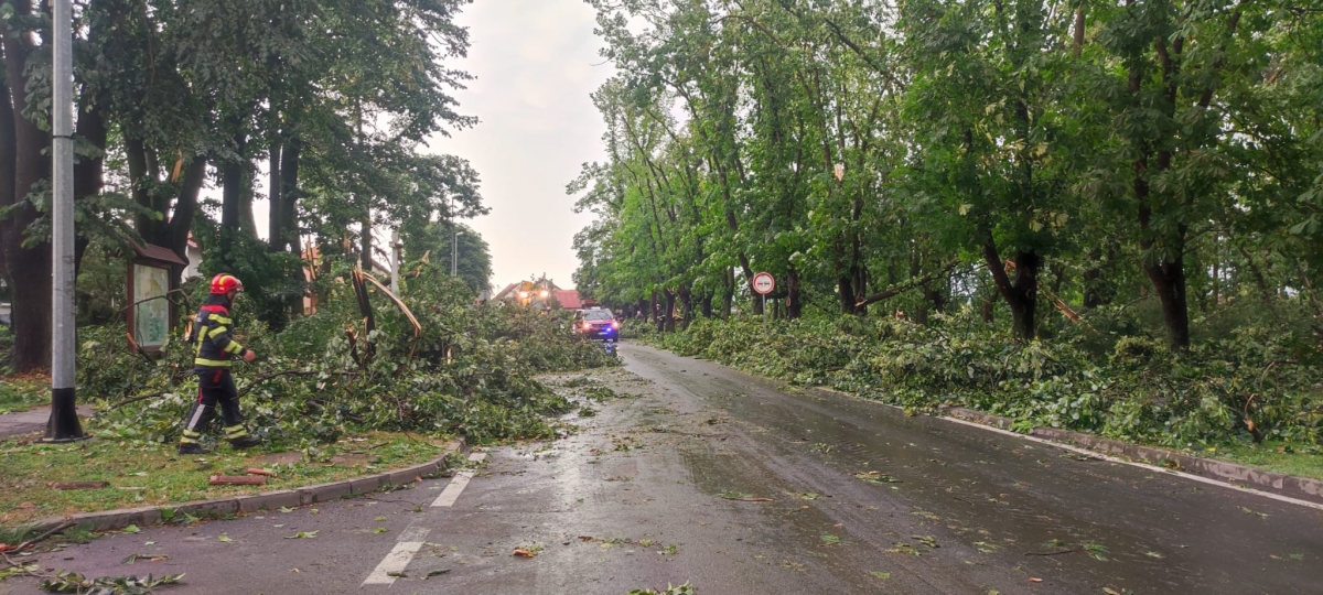 Pleternica i okolica teško stradali u nevremenu, prizori su apokaliptični