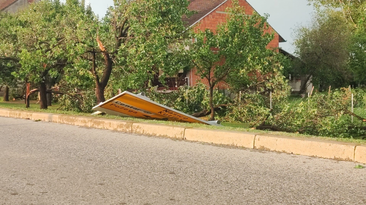Pleternica i okolica teško stradali u nevremenu, prizori su apokaliptični