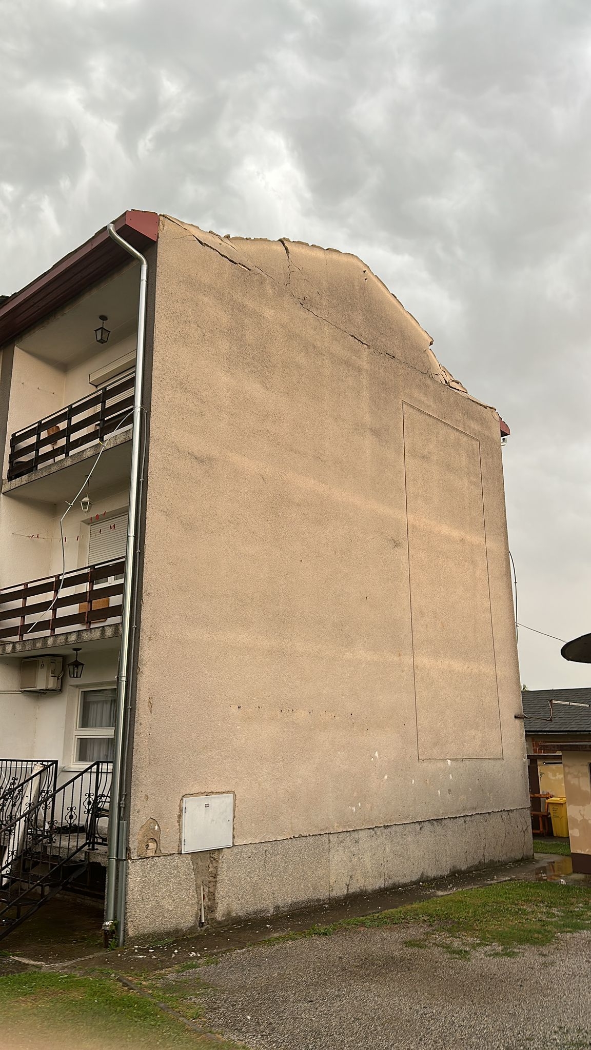 Pleternica i okolica teško stradali u nevremenu, prizori su apokaliptični