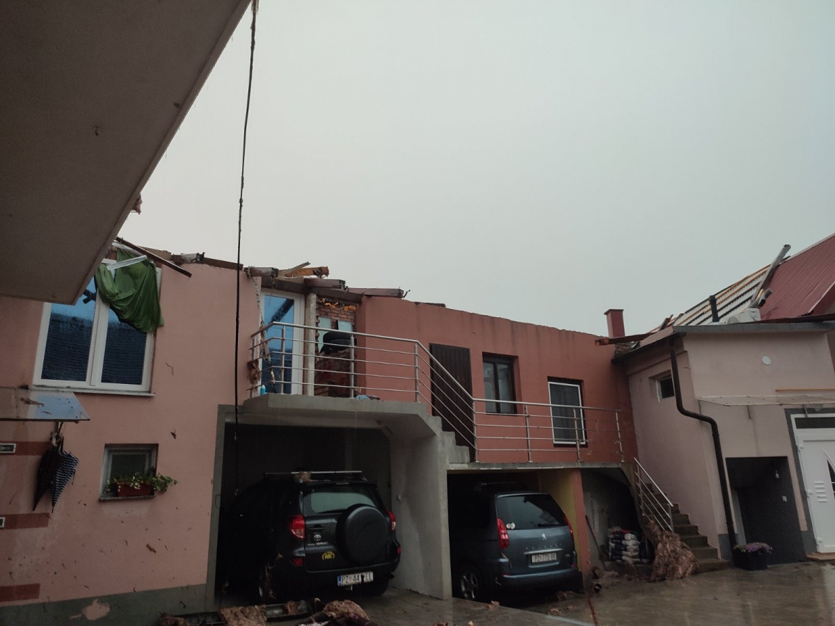 Pleternica i okolica teško stradali u nevremenu, prizori su apokaliptični