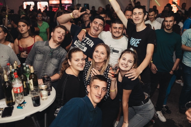 U ponedjeljak, 14.8., spektakl u Vetovu- koncert Željka Samadžića