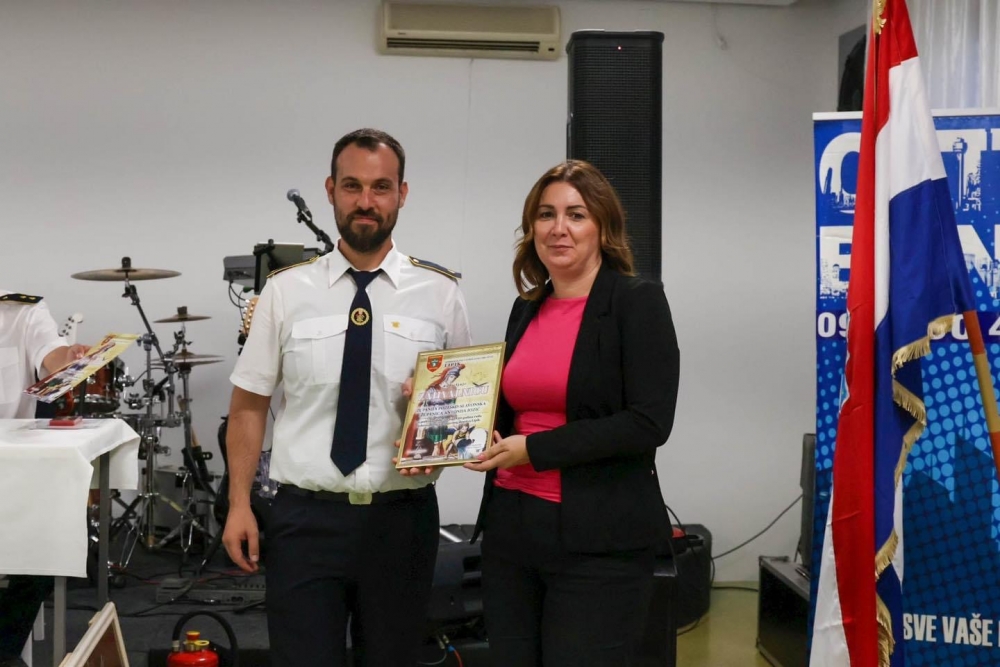 DVD Lipik: 140 godina požrtvovnosti i pomicanja granica humanosti