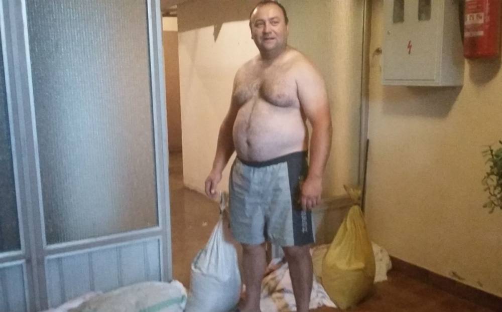 Muke stanara nebodera u Babinom viru: ʼNakon svake kiše voda iz kanalizacije prodire u stanoveʼ