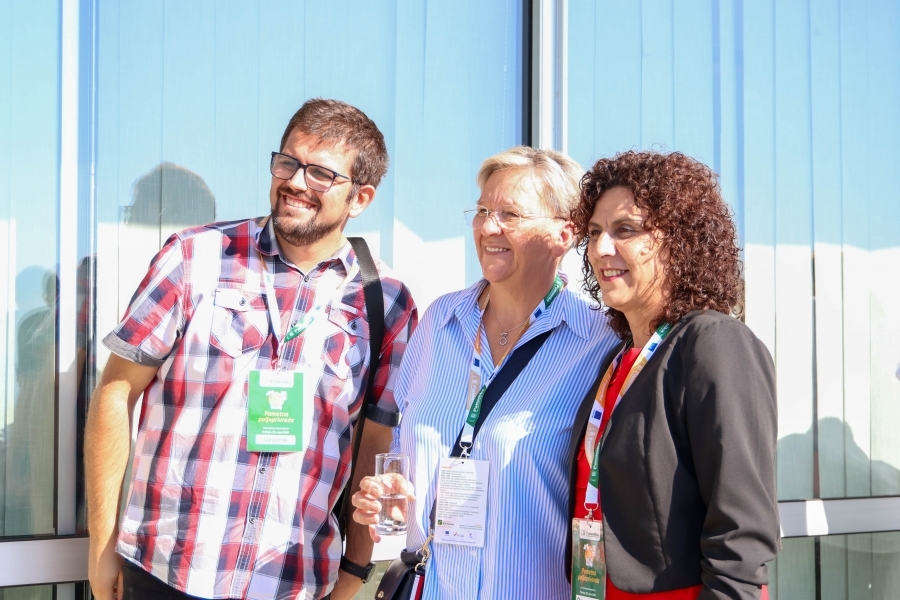 Benefiti razvoja moderne poljoprivredne proizvodnje na znanstveno-stručnom skupu „Pametna poljoprivreda„