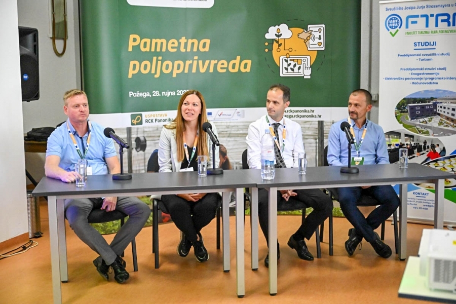 Benefiti razvoja moderne poljoprivredne proizvodnje na znanstveno-stručnom skupu „Pametna poljoprivreda„