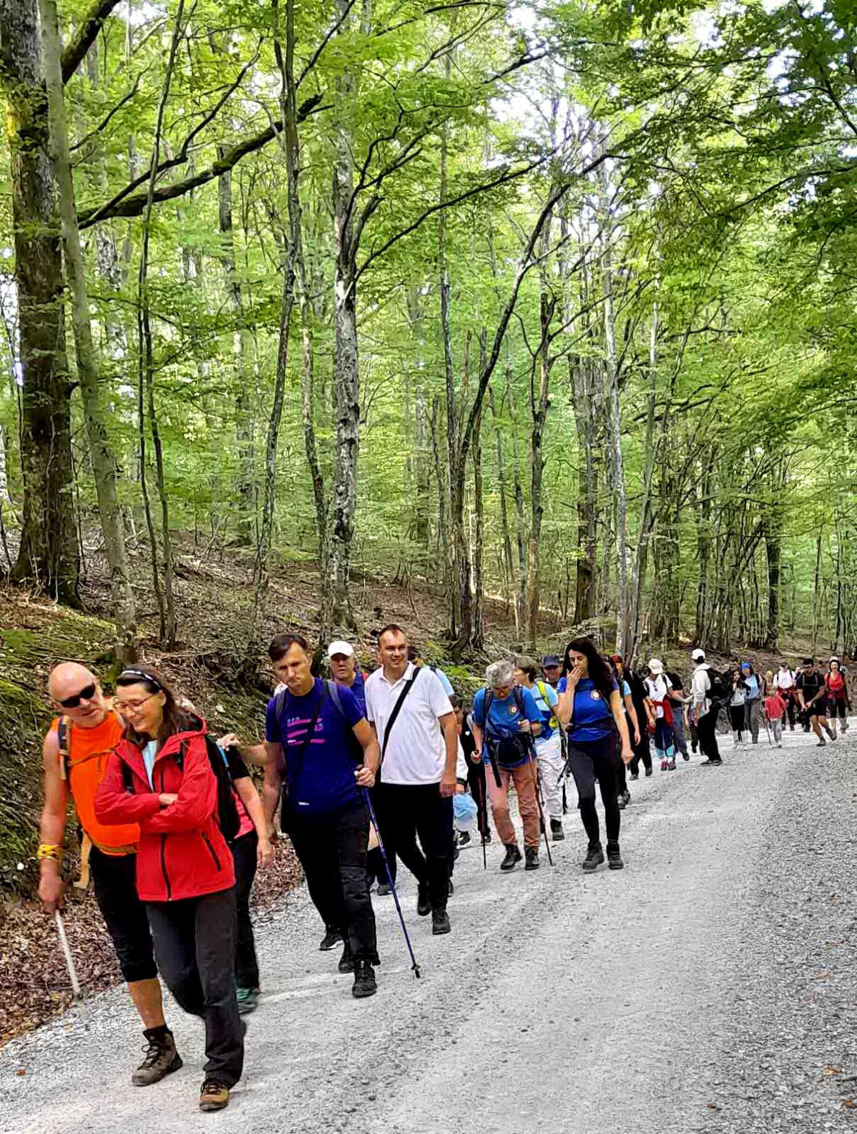 HPD Gojzerica Požega: Izlet za slijepe i slabovidne osobe „Pruži mi ruku“