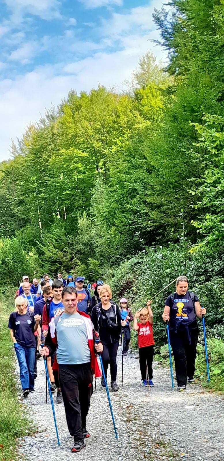 HPD Gojzerica Požega: Izlet za slijepe i slabovidne osobe „Pruži mi ruku“