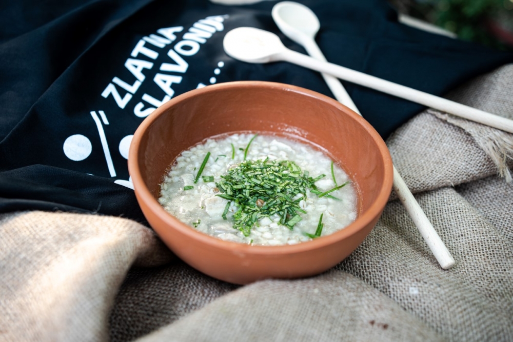 U krčmi Stari fenjeri održana prezentacija jela Halštatske kuhinje