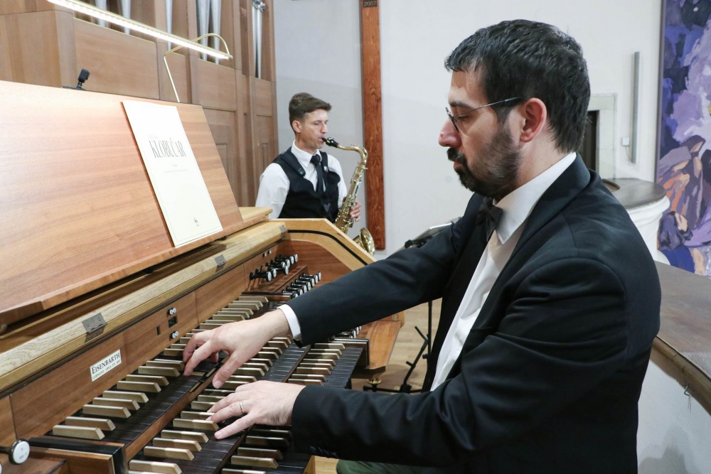 Koncert Pavla Mašića i Tomislava Žužaka u požeškoj Katedrali