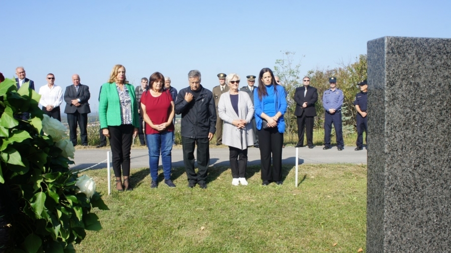 PAKRAČKI VINOGRADI: Obilježena 32. godišnjica stradavanja civila