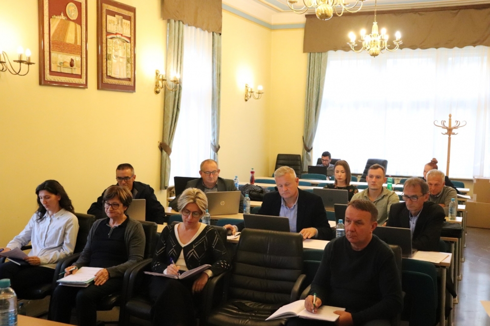 Gradsko vijeće Lipika: Radovi na DC 47 i financiranje šteta od prirodnih nepogoda