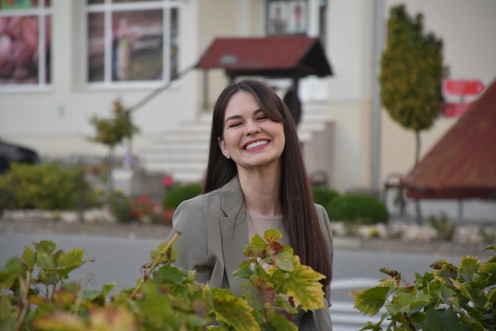 FOTO: Berbom vinograda na Trgu graševine vinari obilježili završetak berbe grožđa